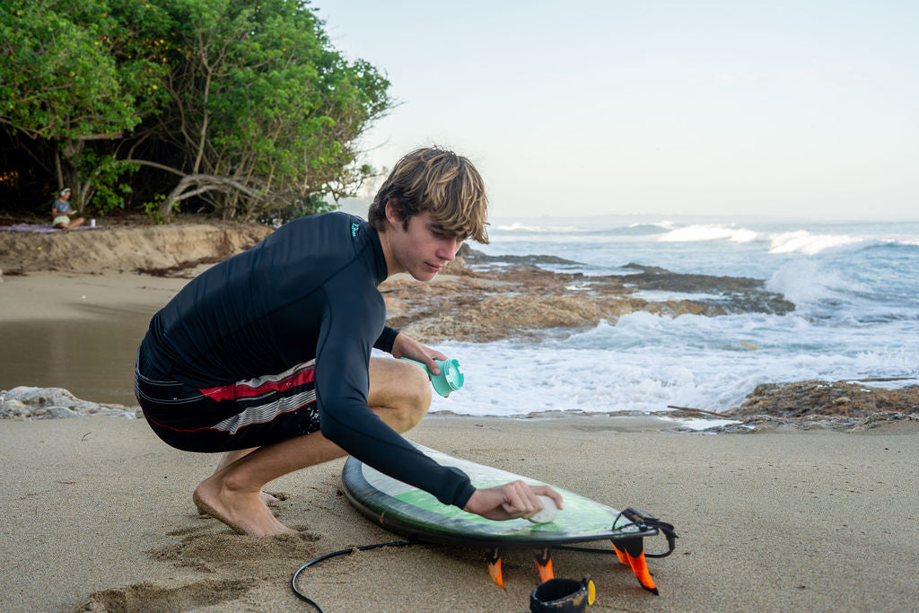 The Jelly Surf Wax Scraper